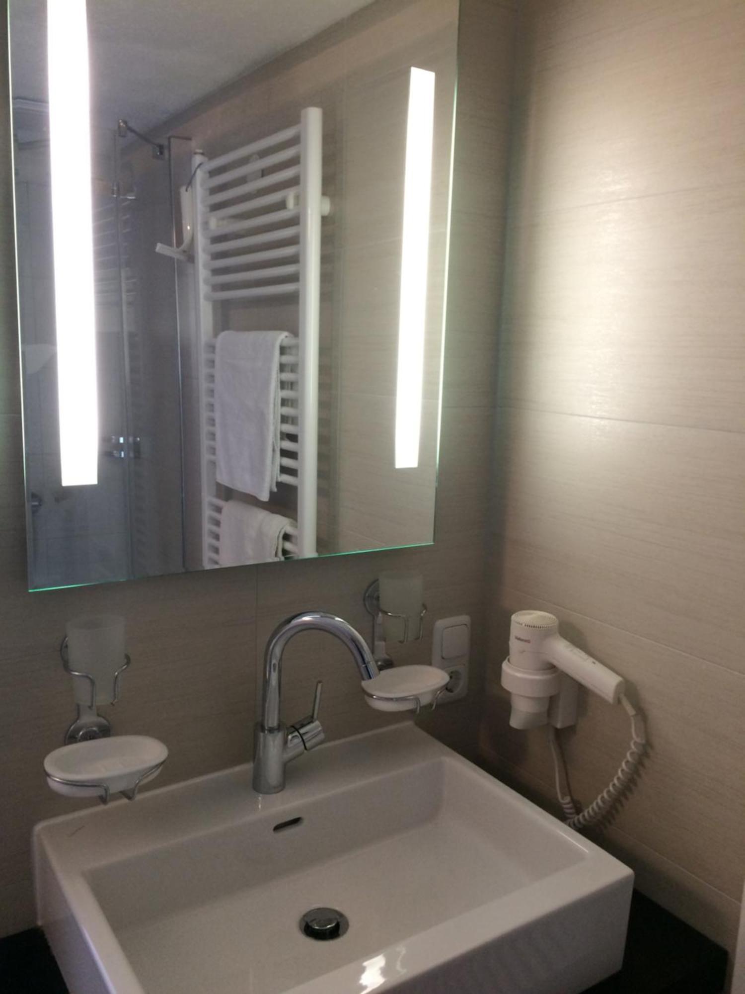 Haus Erwin Spiss Hotel Санкт Антон ам Арлберг Екстериор снимка