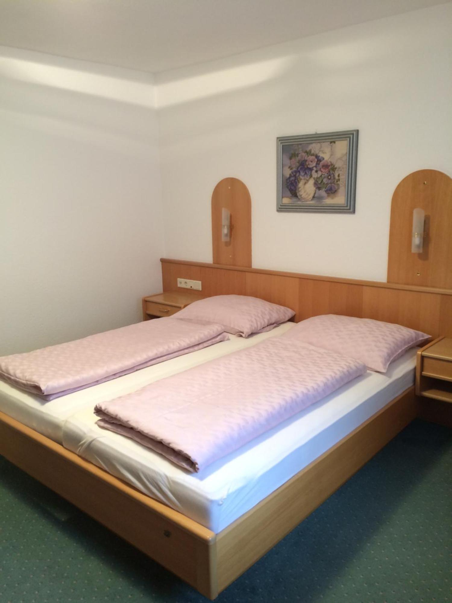 Haus Erwin Spiss Hotel Санкт Антон ам Арлберг Екстериор снимка